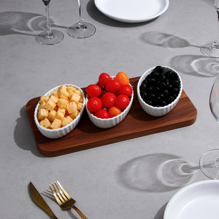 Менажница «Кармен», 3 шт: 250 мл, овальная, деревянное основание, фарфор, Иран Менажница «Кармен», 3 шт: 250 мл, овальная, деревянное основание, фарфор, Иран