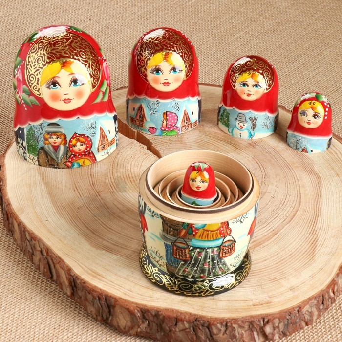 Матрёшка «Парочка», красный  платок,5 кукольная,  люкс Матрёшка «Парочка», красный  платок,5 кукольная,  люкс