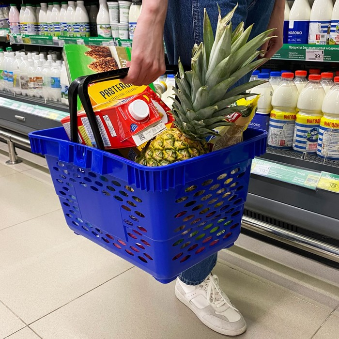 Корзина покупательская пластиковая, 20 л, 2 пластиковые ручки, цвет синий Корзина покупательская пластиковая, 20 л, 2 пластиковые ручки, цвет синий
