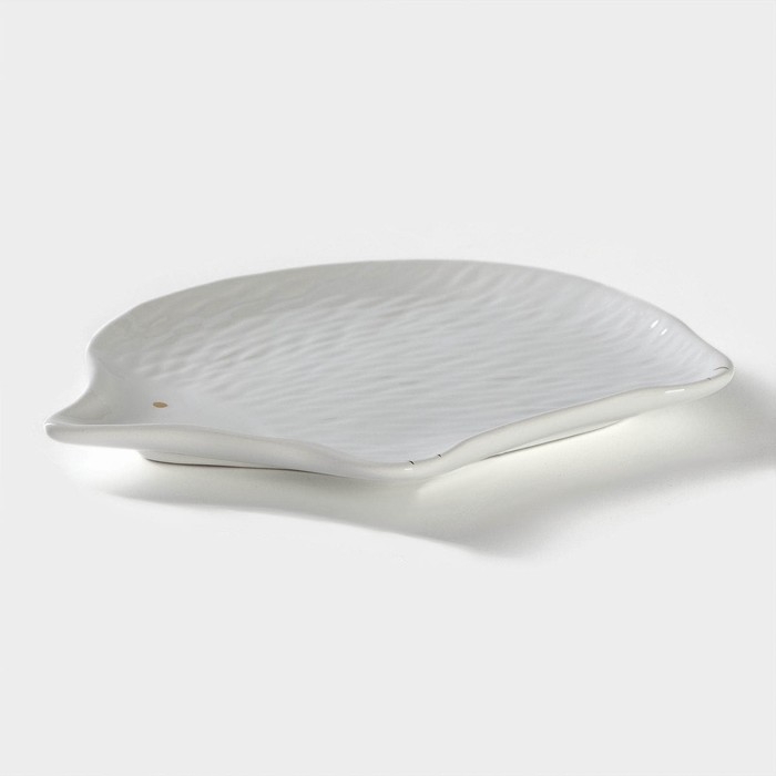 Блюдо сервировочное Доляна «Ёжик в золотом», 20×17 см, цвет белый Блюдо сервировочное Доляна «Ёжик в золотом», 20×17 см, цвет белый