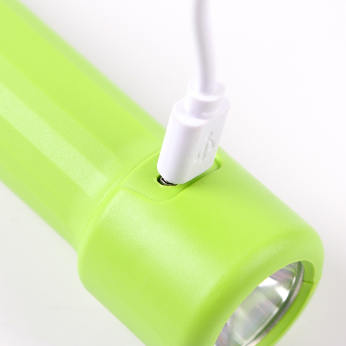 Фонарь ручной аккумуляторный, 1.5 Вт, 800 мАч, 3535LED, 3 режима, IPX2, 10.5 х 3 см.зеленый Фонарь ручной аккумуляторный, 1.5 Вт, 800 мАч, 3535LED, 3 режима, IPX2, 10.5 х 3 см.зеленый