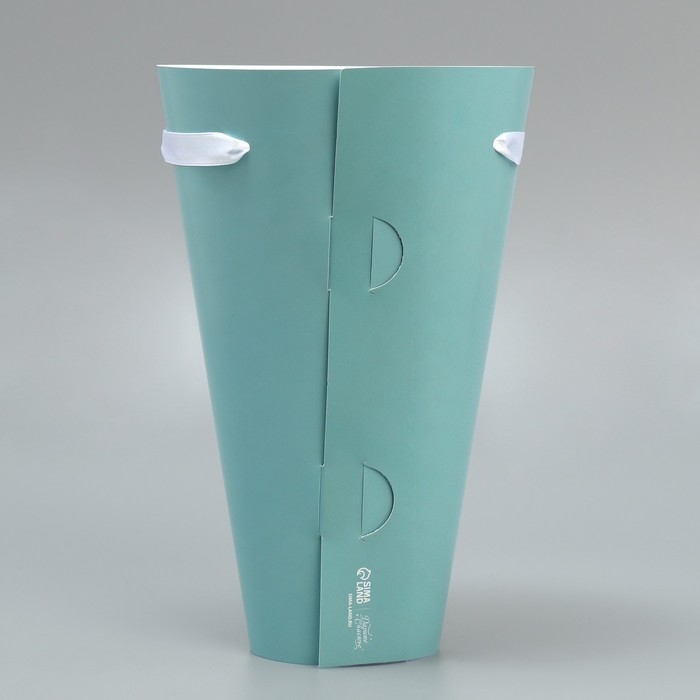 Пакет для цветов конусный круглый складной на лентах «Present», 15 х 23.3 х 7.5 см Пакет для цветов конусный круглый складной на лентах «Present», 15 х 23.3 х 7.5 см