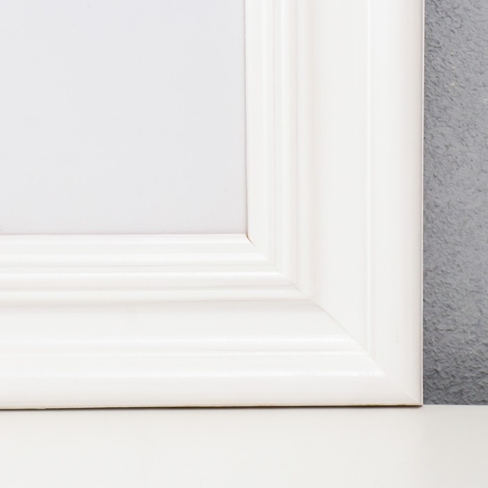 Фоторамка дерево Liza 60х80 см белая (пластиковый экран) Фоторамка дерево Liza 60х80 см белая (пластиковый экран)