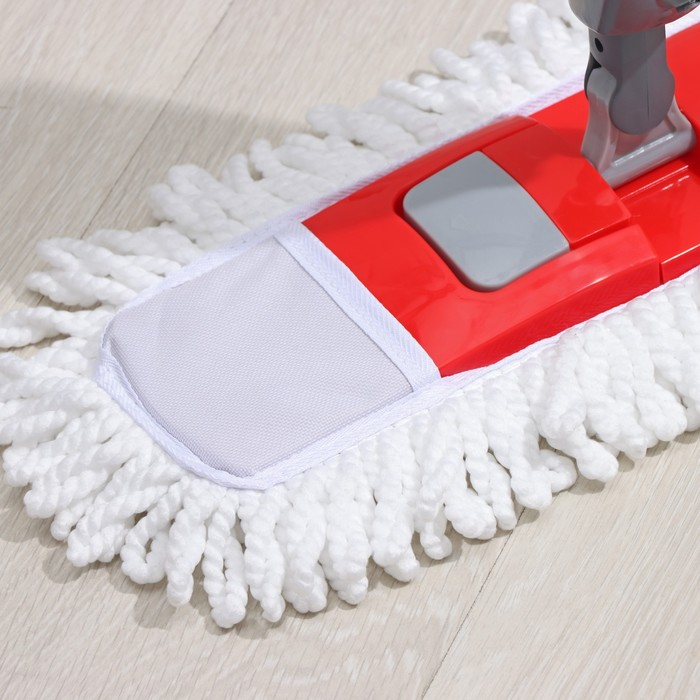 Швабра для мытья пола с распылителем Доляна, насадка из микрофибры 40×10 см, металлическая ручка 124 см, цвет МИКС Швабра для мытья пола с распылителем Доляна, насадка из микрофибры 40×10 см, металлическая ручка 124 см, цвет МИКС