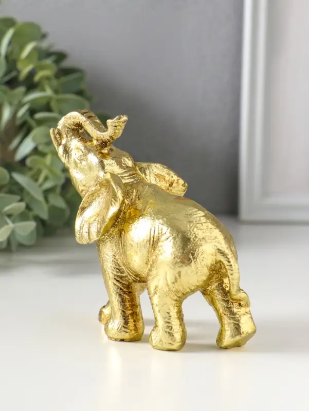 Сувенир полистоун "Золотой слонёнок" 10х5х9,5 см