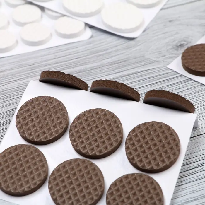 Накладка мебельная круглая ТУНДРА, d=25 мм, 18 шт., полимерная, коричневая Накладка мебельная круглая ТУНДРА, d=25 мм, 18 шт., полимерная, коричневая