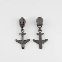 Бегунок для молнии &laquo;Спираль&raquo;, №5, &laquo;Самолёт&raquo;, цвет чёрный никель