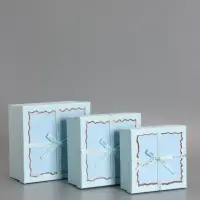 Наборок коробок 3 в 1 прямоугольные 19*19*9.8 17*17*8.0 15*15*6.5 см