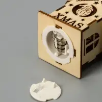 Ёлочная игрушка &laquo;Домик с Дедом Морозом&raquo;, 6&times;4.5&times;4.5 см, от батареек, свечение тёплое белое