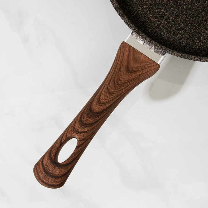 Сковорода Granit Ultra original, d=24 см, пластиковая ручка, антипригарное покрытие, цвет коричневый Сковорода Granit Ultra original, d=24 см, пластиковая ручка, антипригарное покрытие, цвет коричневый