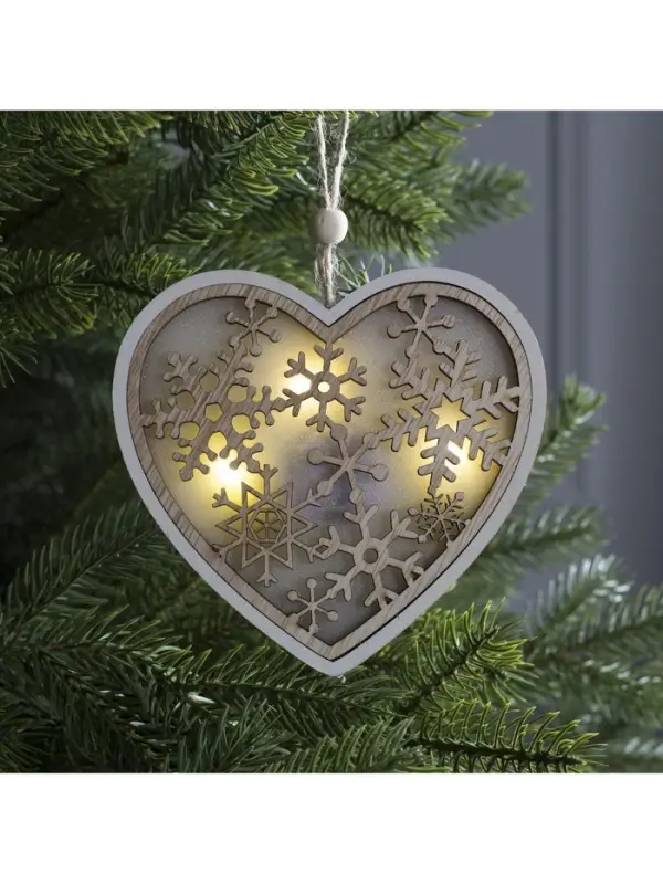 Ёлочная игрушка &laquo;Сердце в снежинках&raquo;, 13&times;13&times;1 см, 3 LED, от батареек, свечение тёплое белое