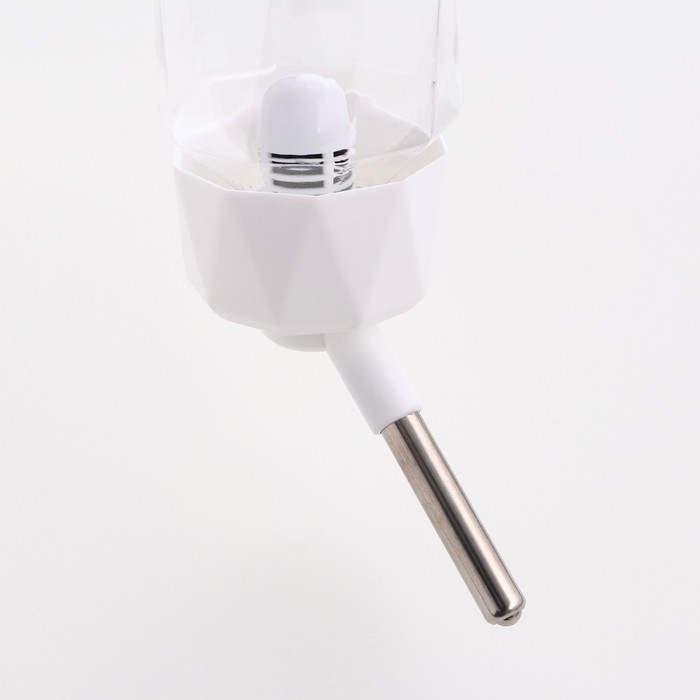 Поилка для животных, 500 мл, крепление-пружинка, белая Поилка для животных, 500 мл, крепление-пружинка, белая