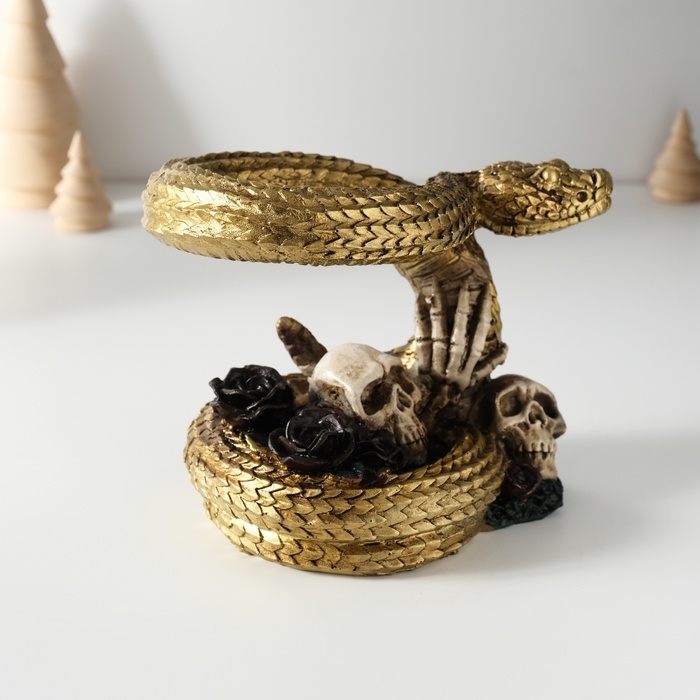 Сувенир полистоун Сувенир полистоун "Змея с черепами и чёрными розами" 11,5х16х13 см