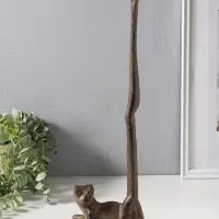 Сувенир чугун держатель для бумажных полотенец "Лягуха" 13,5х15х42 см