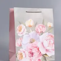Пакет подарочный ламинированный "Нежность в цветах" 26 х 12 х 32 см