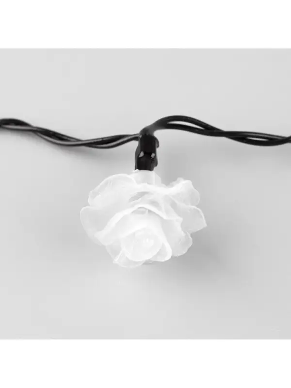 Гирлянда &laquo;Нить&raquo;, 4.5 м, уличная, с насадками &laquo;Роза&raquo;, IP44, 30 LED, 2 режима, солнечная батарея, тёмная нить, свечение красное