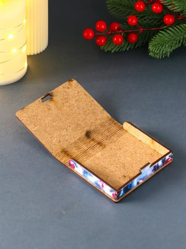 Шкатулка-конверт для для подарочных карт или денег № 1 "Снегирь на елке". 9,8х8,5х2 см.