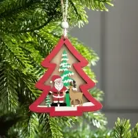 Ёлочная игрушка &laquo;Красная ёлочка с Дедом Морозом&raquo;, 11&times;11&times;1.5 см, от батареек, свечение RGB