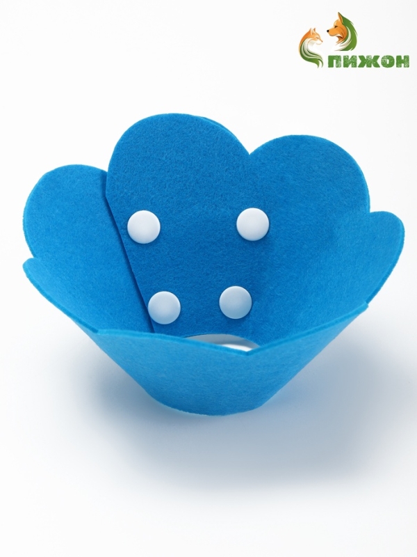 Ветеринарный воротник из фетра  Ветеринарный воротник из фетра "Ромашка", размер L, синий