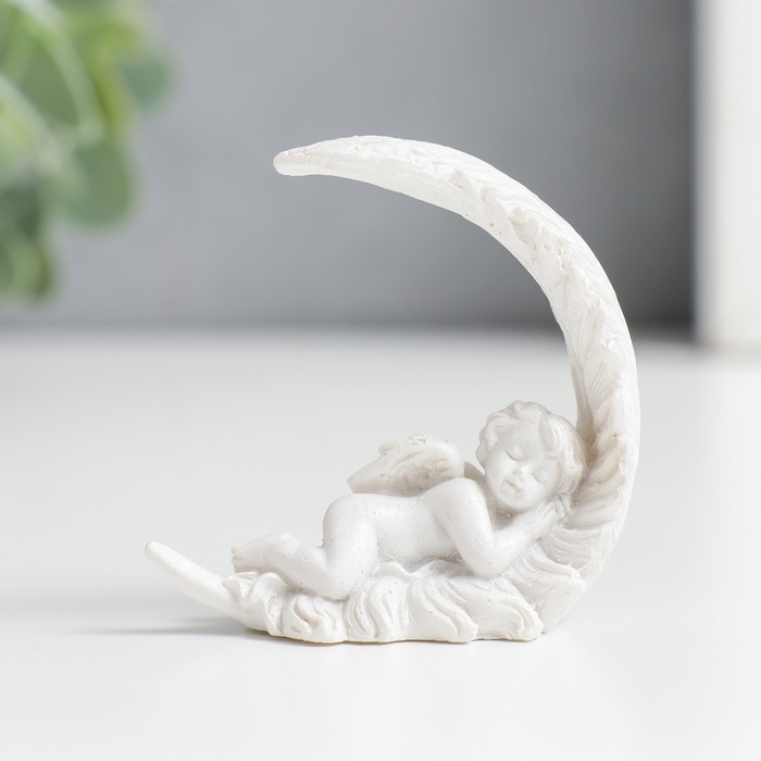 Сувенир полистоун Сувенир полистоун "Спящий белоснежный ангел на пёрышке" 5,2х4,5х2,6 см