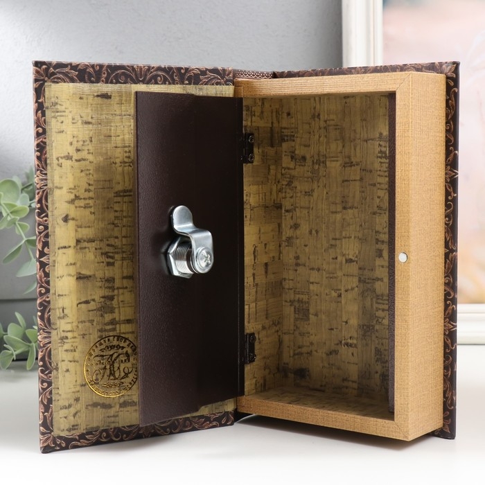 Сейф-книга дерево кожзам Сейф-книга дерево кожзам "Старинная книга" 21х13х5 см