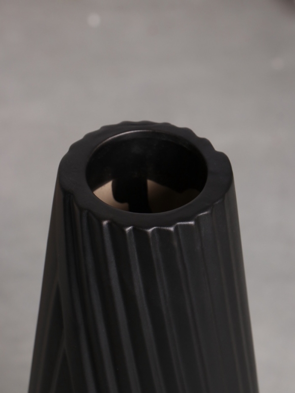 Ваза керамика напольная Ваза керамика напольная "Айко" 58х13 см, чёрный