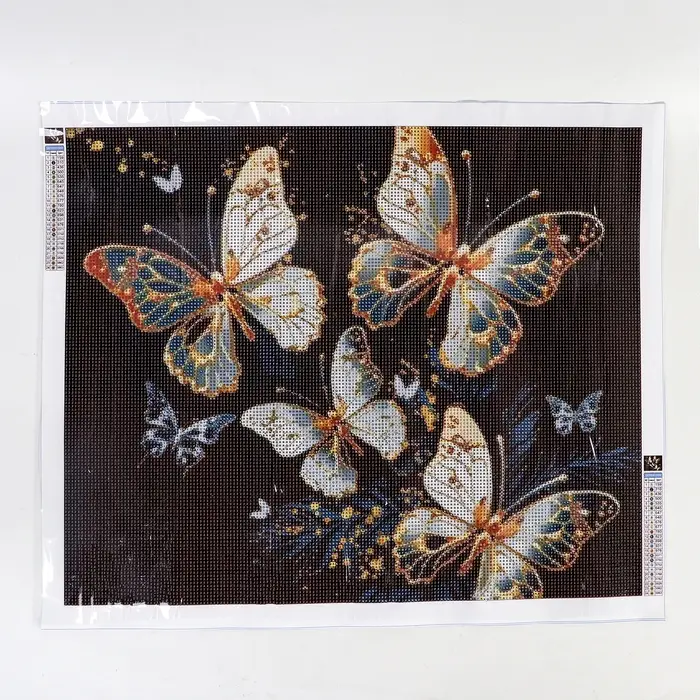 Алмазная вышивка полное заполнение Алмазная вышивка полное заполнение "Бабочки", на холсте 40*50 см