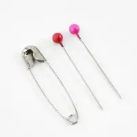 Швейный набор, 42 предмета, в футляре, 12&times;12&times;3 см, чёрный