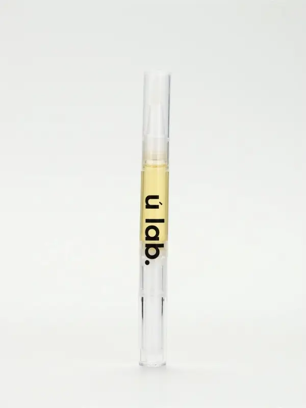 Масло для кутикулы в карандаше с миндальным маслом и экстрактом женьшеня, URAL LAB