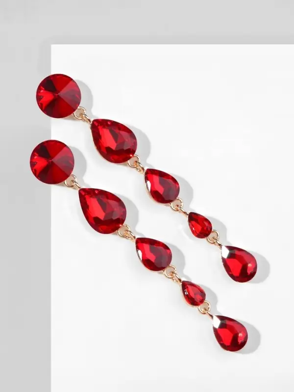 Серьги висячие со стразами &laquo;Драгоценность&raquo; капли, красные в золоте, 9.5 см
