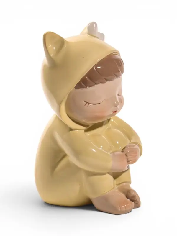 Фигурка декоративная &laquo;Малышка в жёлтом комбинезоне&raquo;, 8&times;6.8&times;12 см