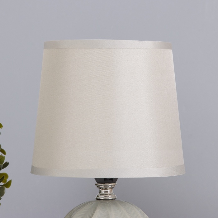 Лампа настольная «Пабло» 1×40 Вт Е14 серый 14.5×14.5×24 см Лампа настольная «Пабло» 1×40 Вт Е14 серый 14.5×14.5×24 см