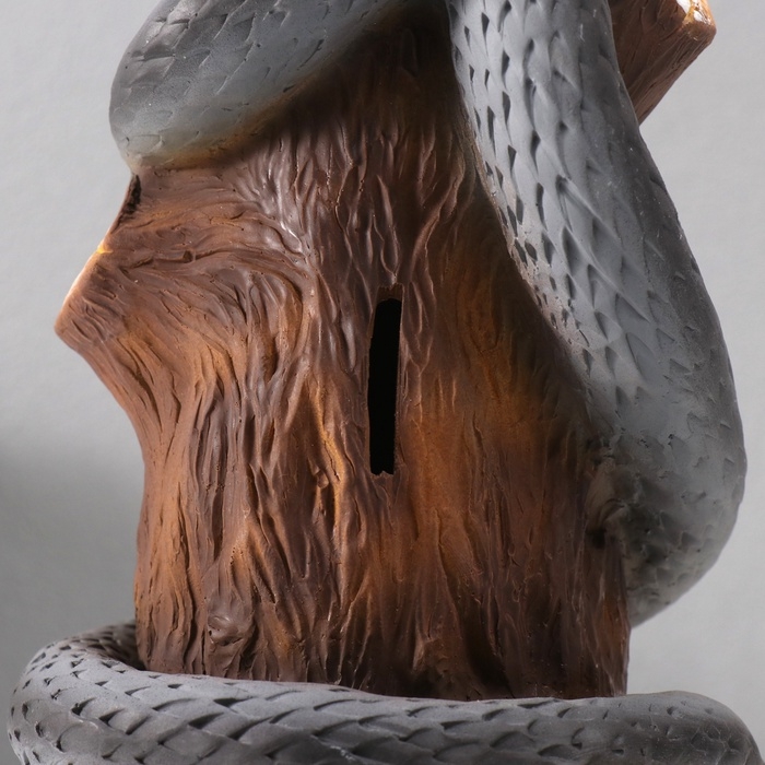 Новогодняя копилка  Новогодняя копилка "Змея на пеньке"  33 х 14 х 15 см