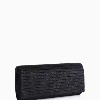 Сумка-клатч на магните, на серебристой цепочке, чёрная