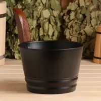 Ушат для бани и сауны, 4 л, сталь, с деревянной ручкой, чёрный