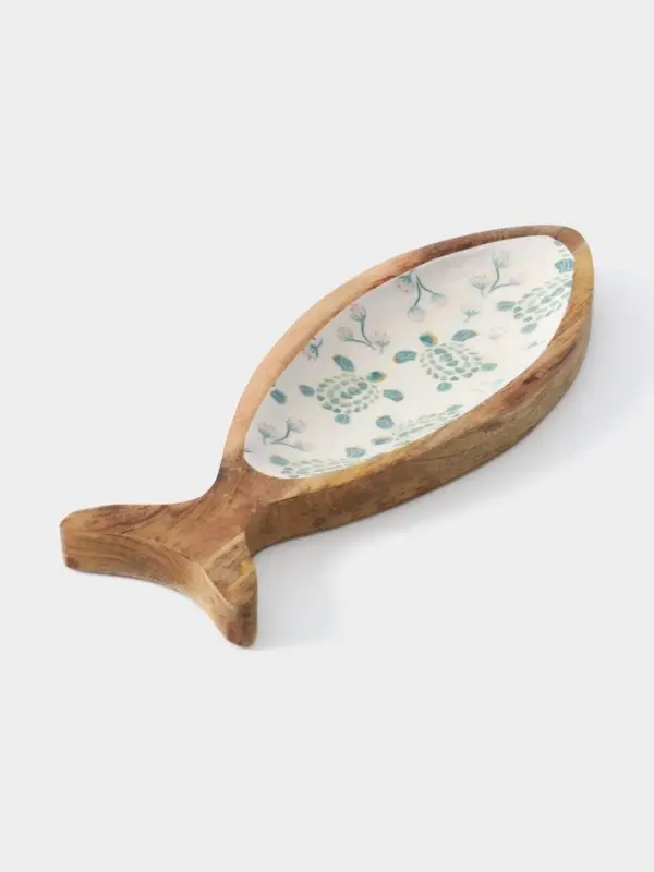 Блюдо в форме рыбки &laquo;Черепаха и цветы&raquo;, 32&times;11.5&times;2 см, дерево манго