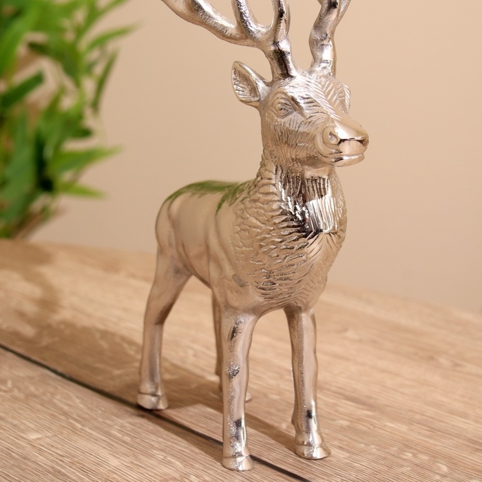 Подсвечник на 2 свечи Подсвечник на 2 свечи "Олень" алюминий 15х18х31 см
