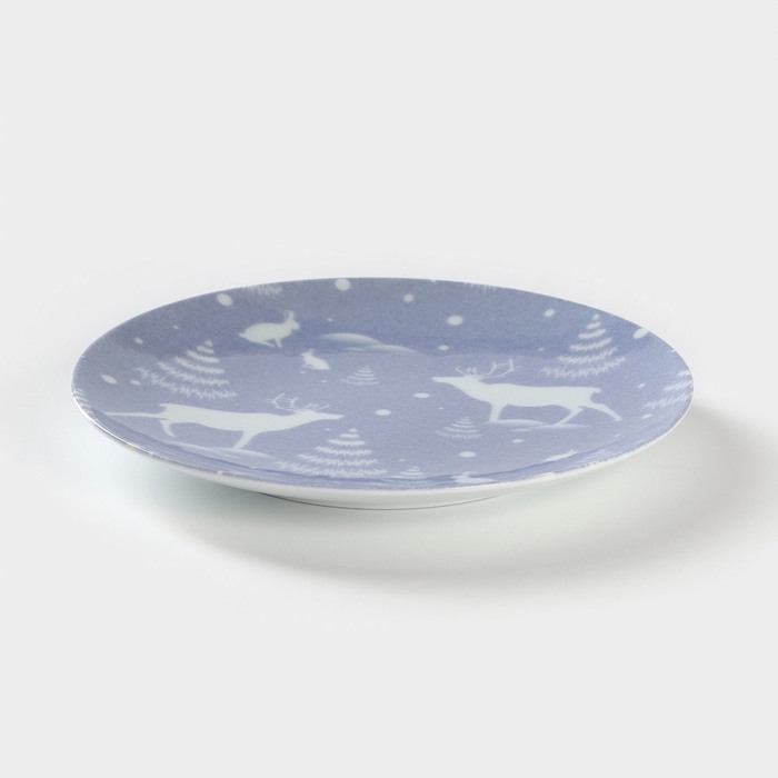 Тарелка фарфоровая &laquo;Зимний лес&raquo;, d=20 см, цвет синий