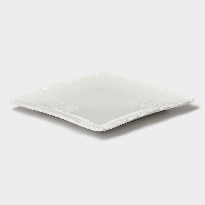 Тарелка фарфоровая пирожковая Magistro Kingdom, 21×2,1 см Тарелка фарфоровая пирожковая Magistro Kingdom, 21×2,1 см