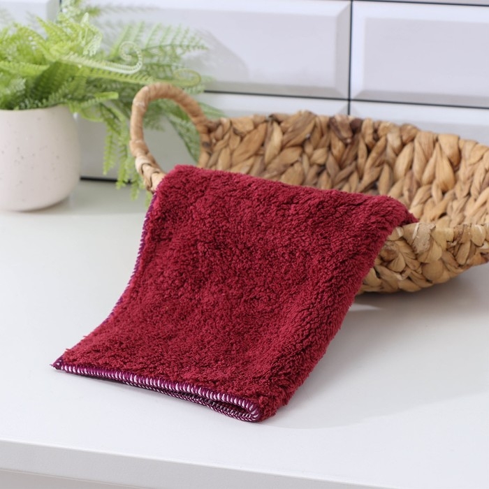 Салфетка универсальная Доляна, 400 г/м², 1 шт, 30×30 см, микрофибра, с оверлоком Салфетка универсальная Доляна, 400 г/м², 1 шт, 30×30 см, микрофибра, с оверлоком