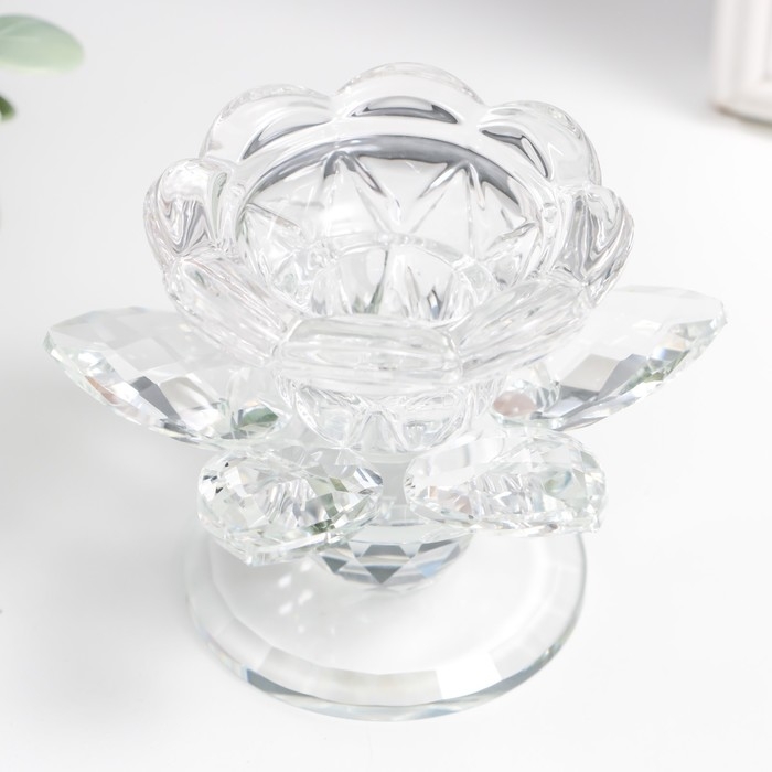 Подсвечник стекло на1 свечу Подсвечник стекло на1 свечу "Цветок" d=2,5 и 4,5 см 10х10х7 см