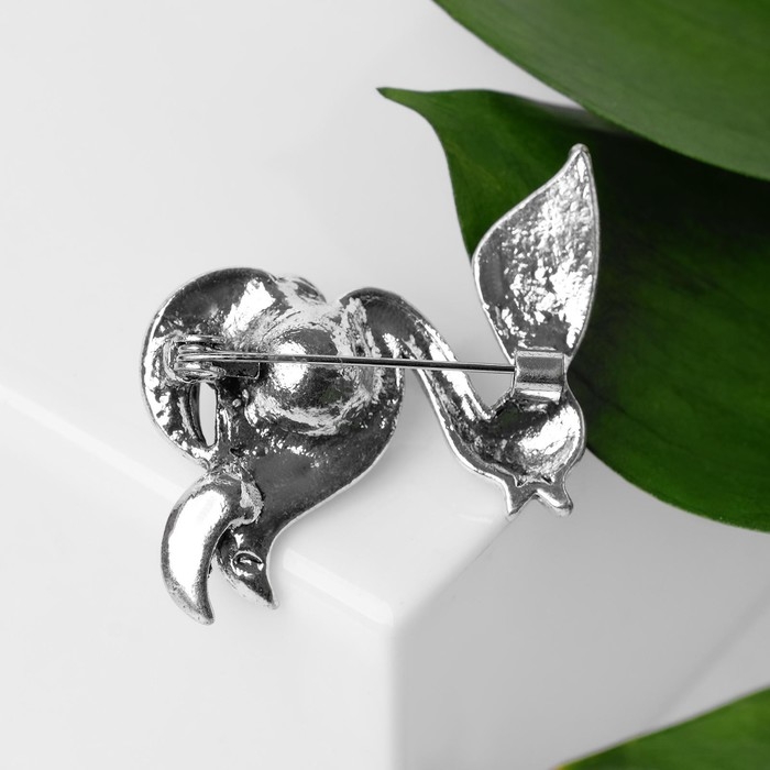 Брошь «Пеликан» с жемчужиной, цвет чёрно-белый в чернёном серебре Брошь «Пеликан» с жемчужиной, цвет чёрно-белый в чернёном серебре