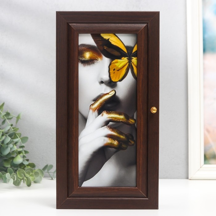 Ключница Ключница "Портрет бабочка" венге 16х31 см