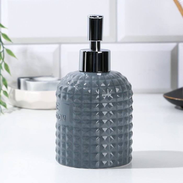 Дозатор для жидкого мыла, серый, 350 мл. Дозатор для жидкого мыла, серый, 350 мл.