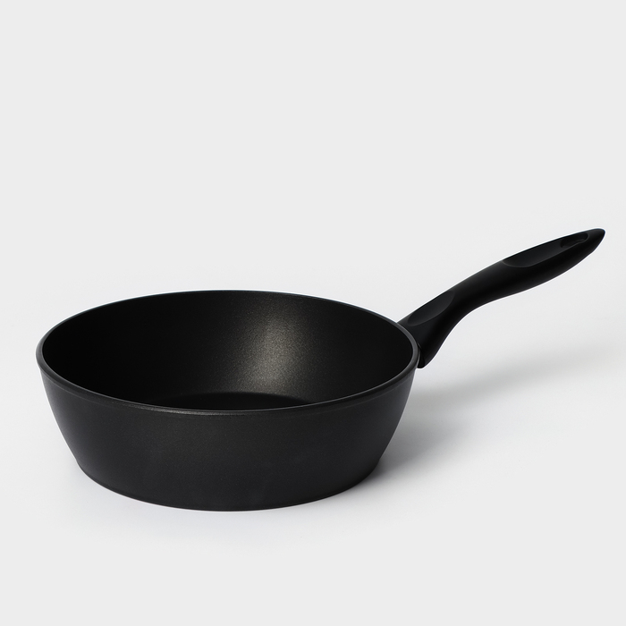 Сковорода «Надежда», d=24 см, h=7,4 см, пластиковая ручка, антипригарное покрытие, цвет чёрный Сковорода «Надежда», d=24 см, h=7,4 см, пластиковая ручка, антипригарное покрытие, цвет чёрный