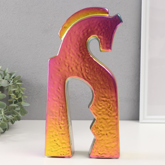 Сувенир керамика "Верный конь" зеленый хамелеон 4,8х14,5х29 см