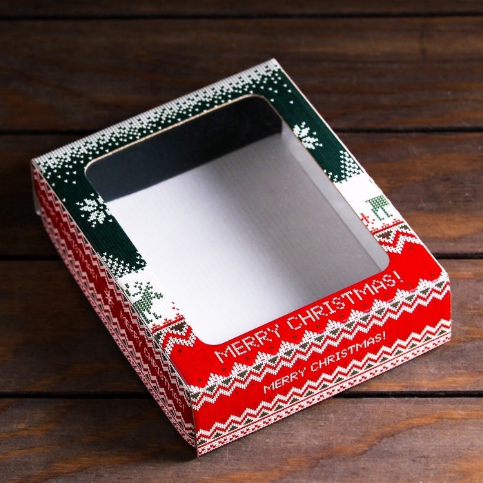 Новый год. Коробка подарочная, крышка-дно, с окном Новый год. Коробка подарочная, крышка-дно, с окном "Скандинавия", 18 х 15 х 5 см.