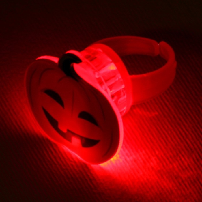 Кольцо детское с огоньком на Хэллоуин «Тыква», безразмерное. Кольцо детское с огоньком на Хэллоуин «Тыква», безразмерное.