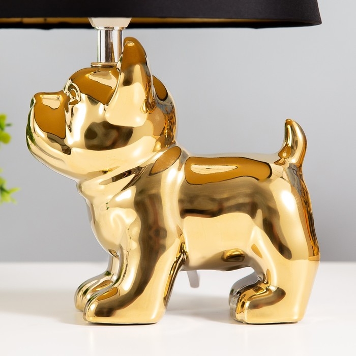 Настольная лампа Настольная лампа "Бернард" 1х40Вт Е14 провод-1,6м золото 21х21х30см