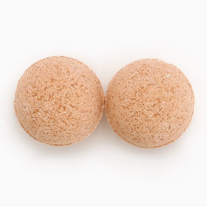 Подарочный набор косметики новогодний «Тепла и уюта», бомбочки для ванны, 2 х 40 г, аромат имбирного пряника, Новый Год